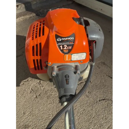 DAEWOO DBC430 – Бензинов тример, 1.2 kW / 1.7 к.с., 42.7 см³