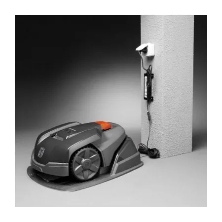 Husqvarna Automower 105 - Роботизирана косачка за площи до 600 м²