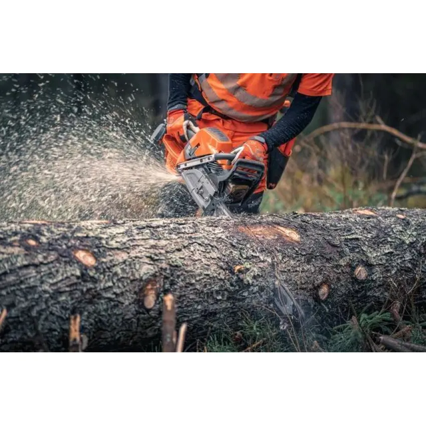 Моторен Трион Husqvarna 592XP - 24 Шина, Мощен Професионален Верижен Трион