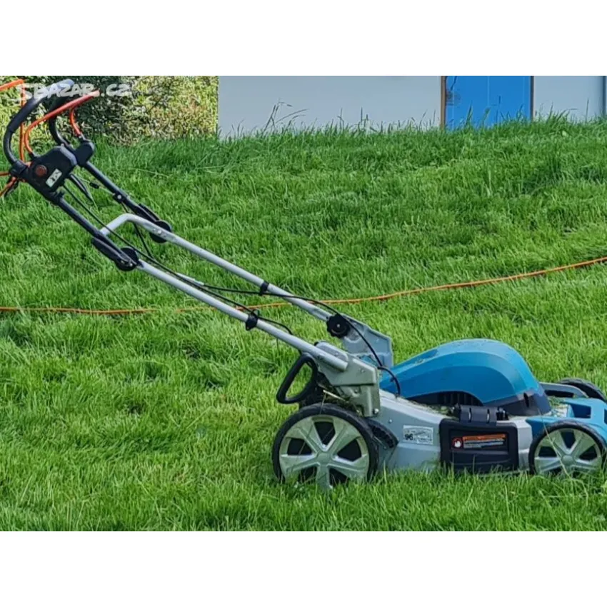 Самоходна електрическа косачка Makita ELM4621, 1800 W, 46 см, 50 л
