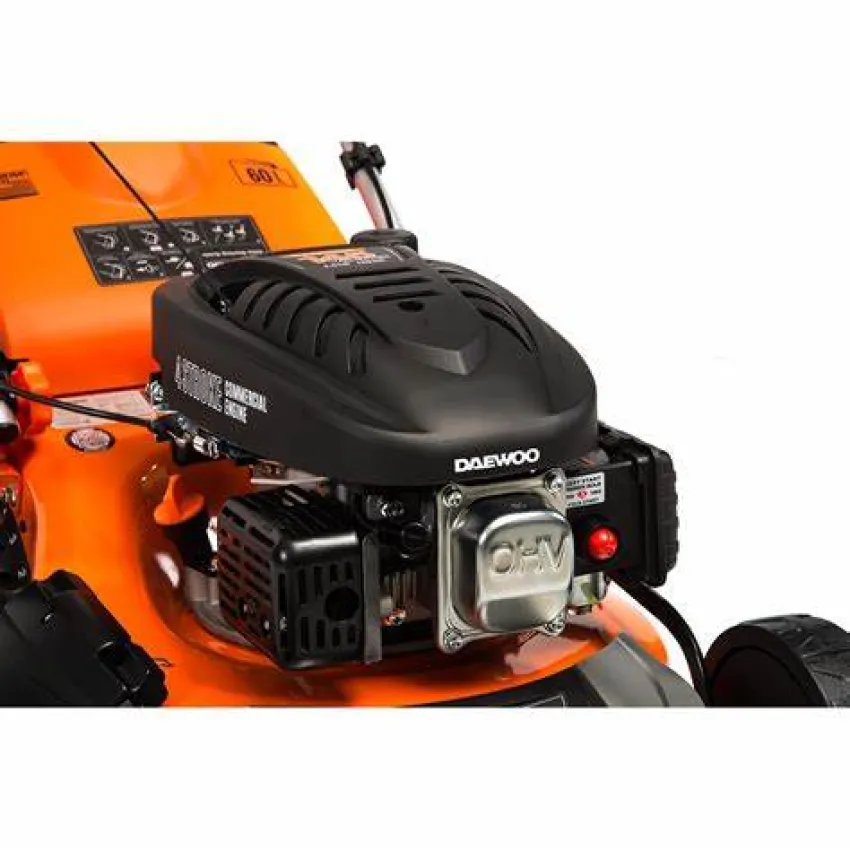 DAEWOO DLM4600SPL – Самоходна бензинова косачка 3.5 к.с., 46 см, с комплект за мулчиране