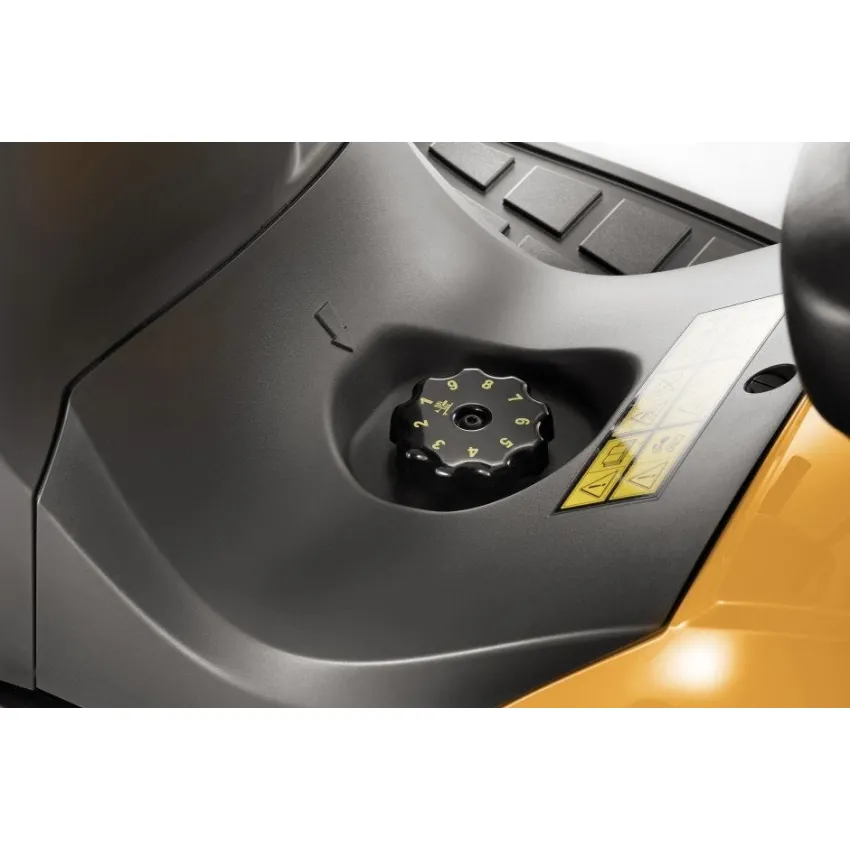 Stiga Estate 9122 WX 4WD – Тракторна косачка, Honda 688cc, 122cm, хидростатично задвижване