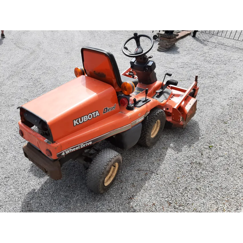 Професионална косачка KUBOTA F1900 D