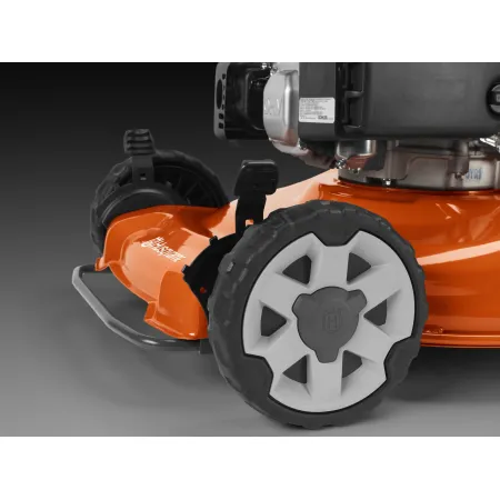 Husqvarna LC 353AWD - Самоходна бензинова косачка 4x4, 53 см