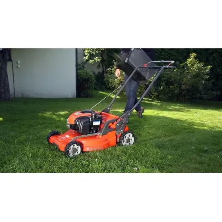 Косачка Husqvarna LC151S - Самоходна, 51 см Ширина, 2.7 к.с. Мощност