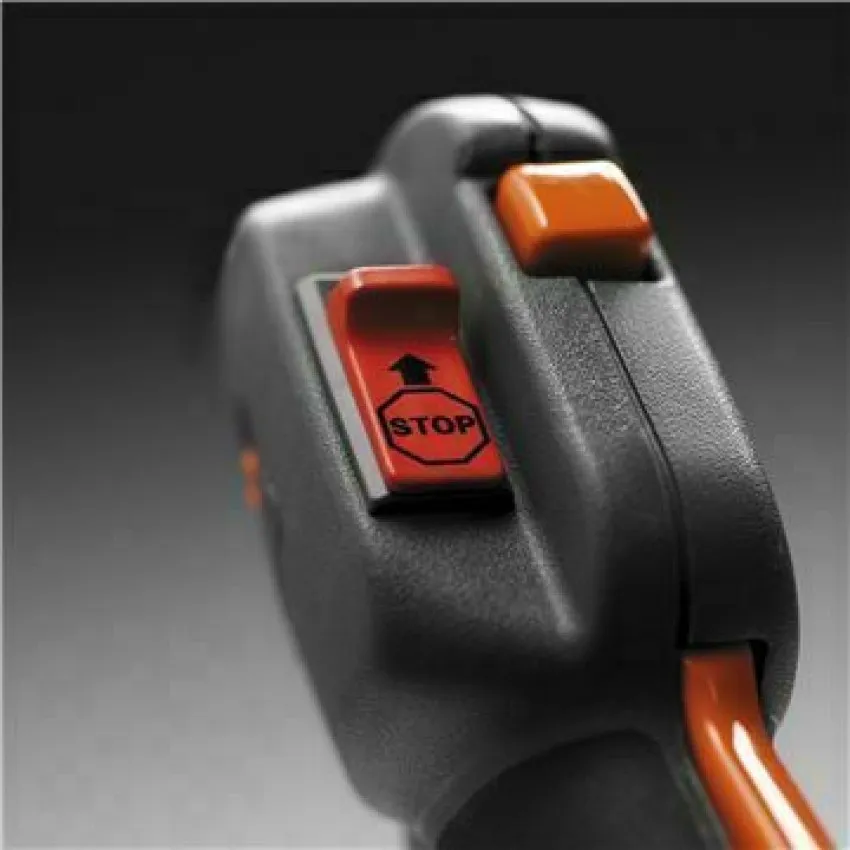 Храсторез Husqvarna 545RX - Професионална моторна коса с висока производителност и ергономичен дизайн