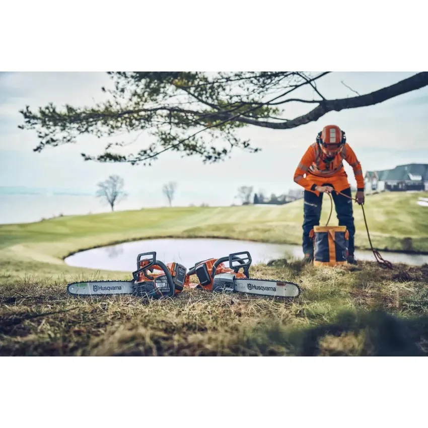 Husqvarna T542i XP - Професионален Акумулаторен Верижен Трион с 40 см Шина