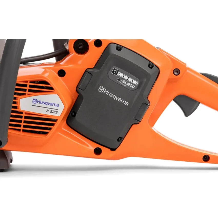 Акумулаторна Дискова Резачка Husqvarna K535i XP - Мощна и Ергономична, за Сухо и Мокро Рязане на Бетон