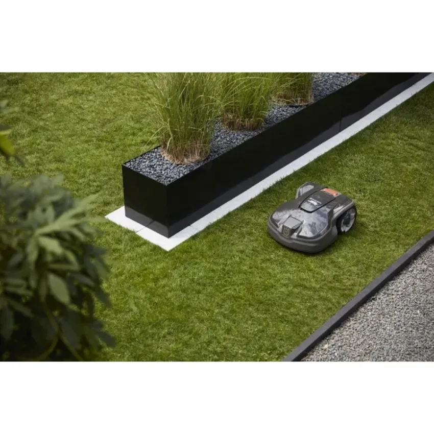 Husqvarna Automower 450X - Премиум роботизирана косачка с GPS (5000 кв.м)
