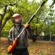HUSQVARNA SET 530iPT5 - Професионален акумулаторен телескопичен трион с 5 м обхват и висока производителност