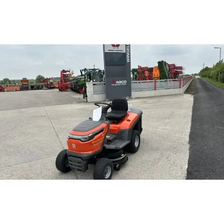 Тракторна Косачка Husqvarna TC112 - Мощна и Компактна, с Ергономичен Дизайн и Оптимизирано Събиране на Трева