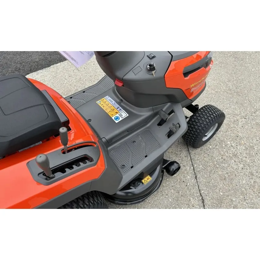 Husqvarna TC 112 - Мощна и компактна тракторна косачка с хидростатична трансмисия
