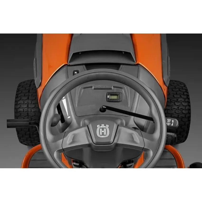 Husqvarna TS138L Тракторна косачка - 17.5 к.с., 97 см