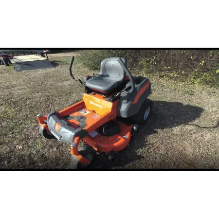 Husqvarna Z242F - Професионална косачка с нулев радиус на завиване, 42 инча (107 см)