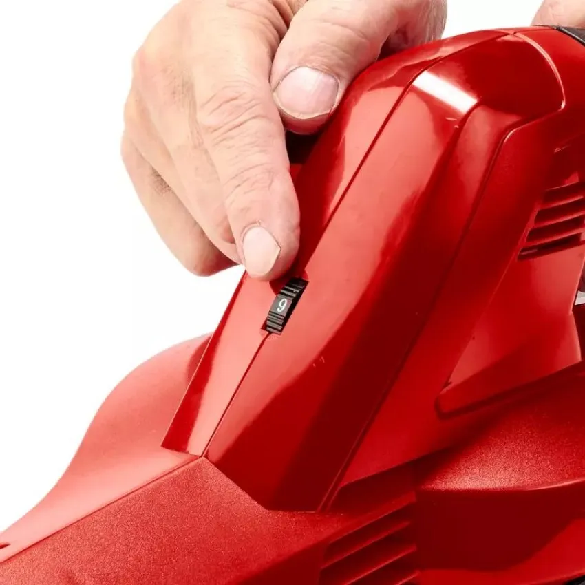 Einhell GC-CL 18 Li E-Solo Лек и мощен акумулаторен листосъбирач за ефективно почистване
