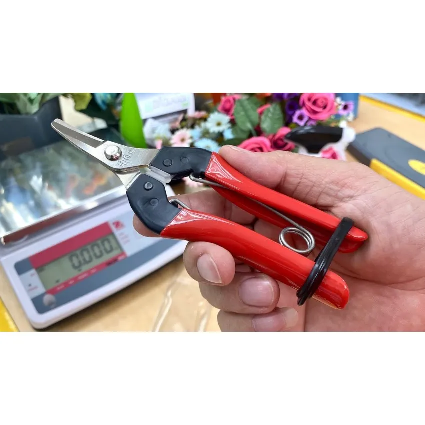 FELCO 320 - Професионални ножици за бране и подрязване