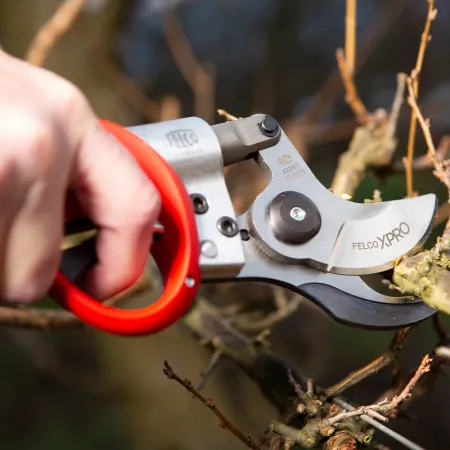 FELCO 822-HP Електрическа ножица за изрязване на клони без окомплектовка