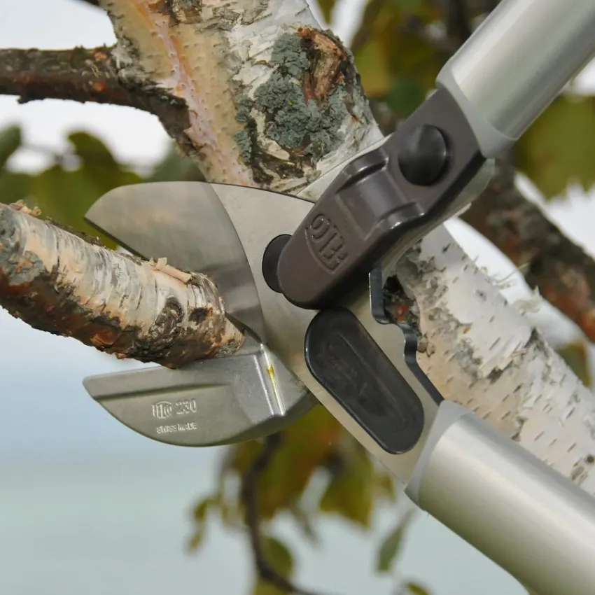 FELCO 230 Лесна за използване ножица с лостов механизъм и предпазител