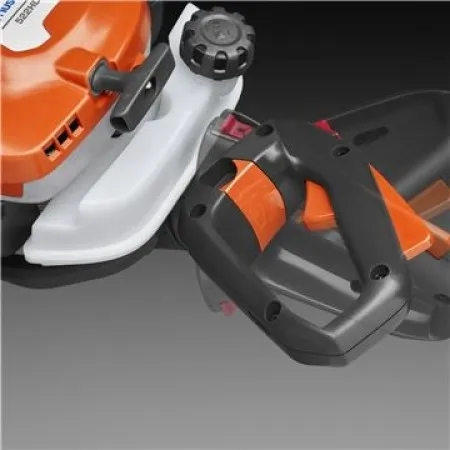Husqvarna 322HD60 Бензинова ножица за жив плет, 21.7 куб.см, 60 см острие