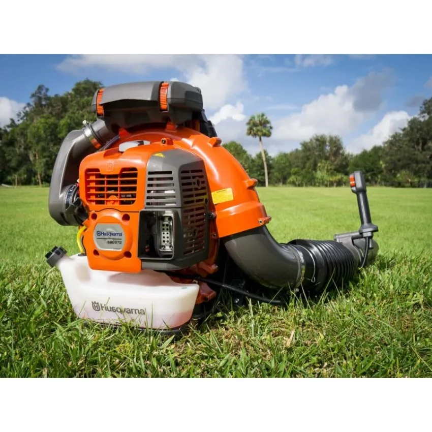 Моторна метла Husqvarna 580BTS - Мощна 75.6 см³, 4.3 к.с., 40 Н