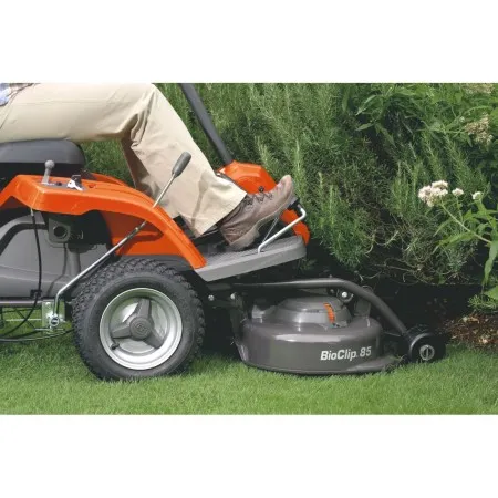 Husqvarna R112C Райдер - Мощен градински трактор с 85 см косилен апарат