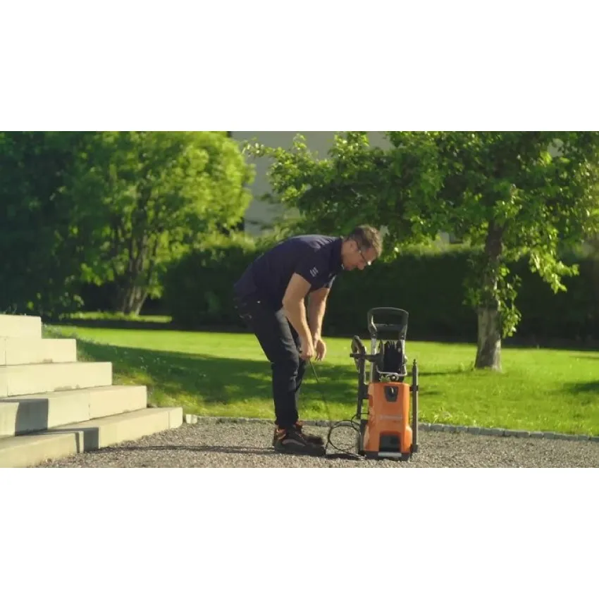 Водоструйка Husqvarna PW360 - Мощна 2300W, 160 бара, 500 л/ч