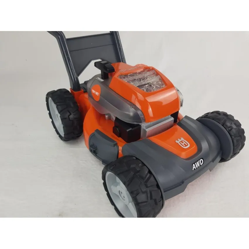 Husqvarna Детска Играчка Косачка за Трева с Батерии - Реалистични Звуци и Светлини, 3+ Години