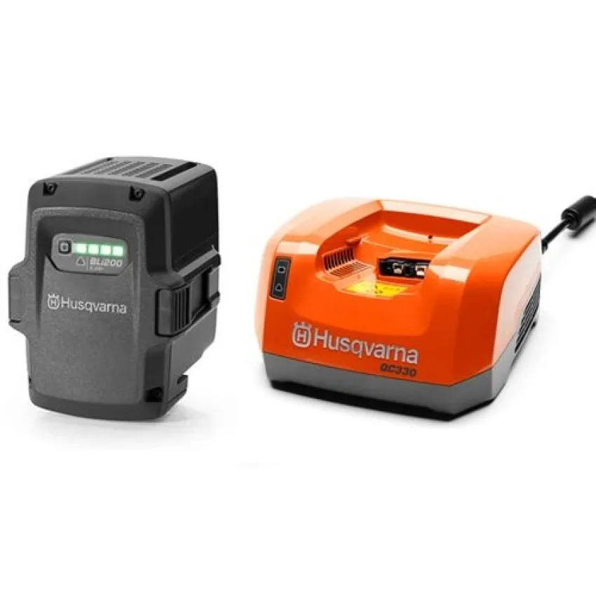 Husqvarna QC330 - Бързо зарядно устройство за акумулаторни батерии (330W)