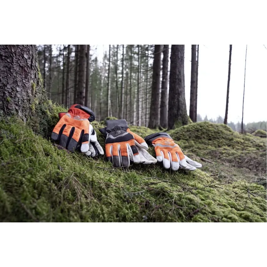 Ръкавици Husqvarna Functional Зимни N.12 - Топли и Водоустойчиви с Thinsulate®