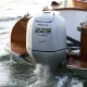 Honda Двигател BF 225D UDU 225 к.с, ултра дълъг ботуш, електрически стартер, електронно дистанционно управление, електрохидравлично регулиране на наклона, 60А генератор