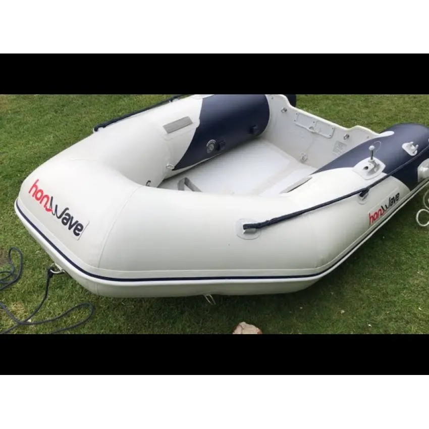 Honda Лодка с алуминиево дъно T40AE 395 см дължина, 1050 кг товароносимост