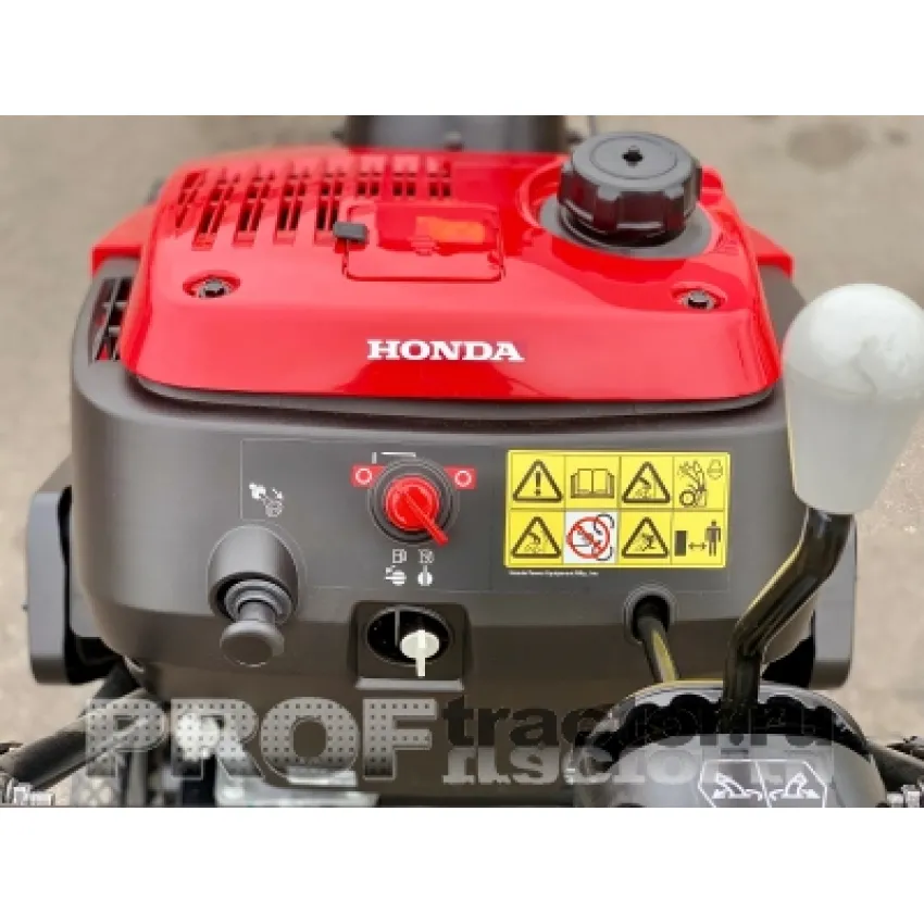 Honda Колесен снегорин HS 750 4.5 к.с, 29 т/ч капацитет на снегопочистване