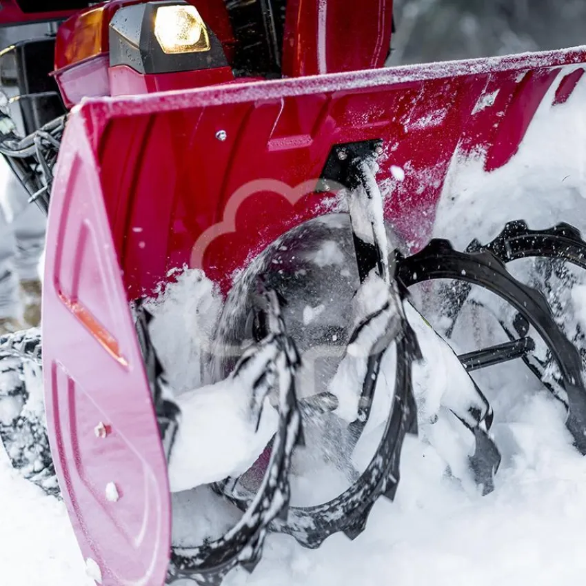 Honda Верижен снегорин HSS 1380 ETD 12 к.с, 65 т/ч капацитет на снегопочистване, електростарт