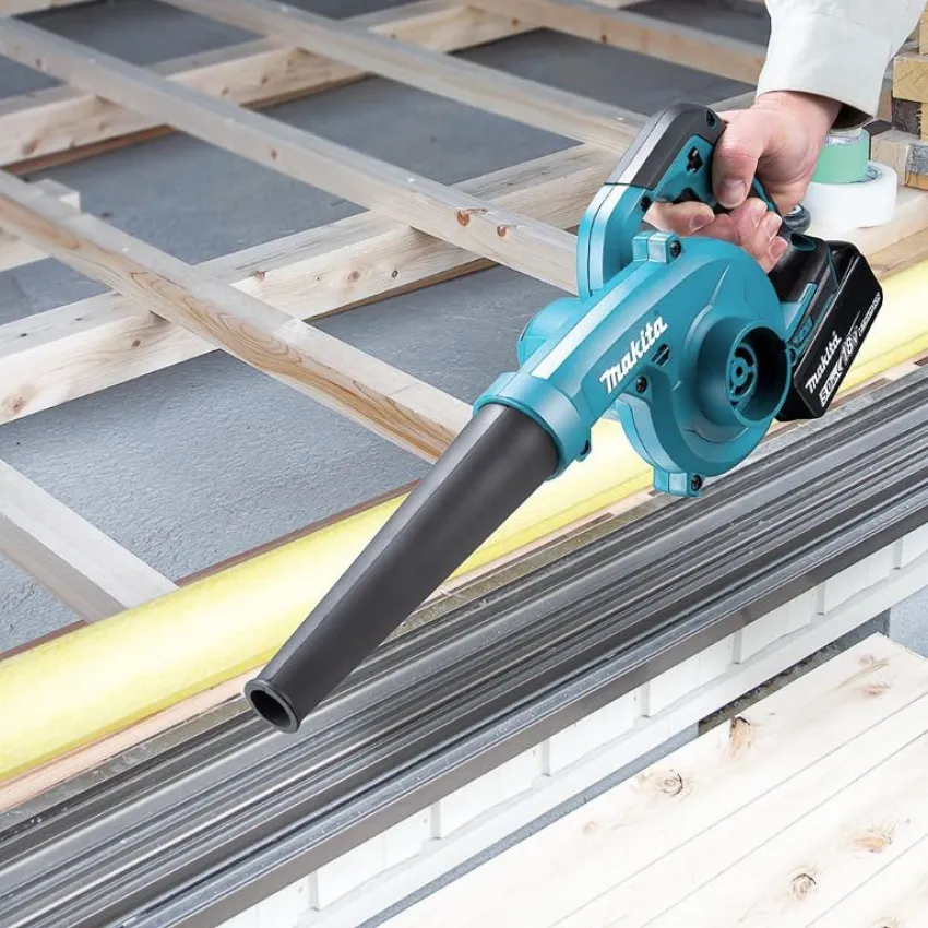 Акумулаторна въздуходувка Makita DUB186Z, 3.1 м³/мин, 18 V, без батерия и зарядно + ПОДАРЪК рекламна шапка Makita