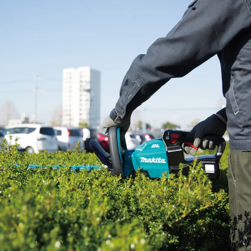Акумулаторен храсторез Makita DUH501Z, 18 V, 500 мм, без батерия и зарядно