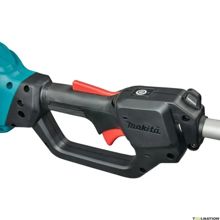 Професионална акумулаторна телескопична кастрачка Makita UA003GM101, XGT, 40 V, 4 Ah, 30 см, с батерия и зарядно