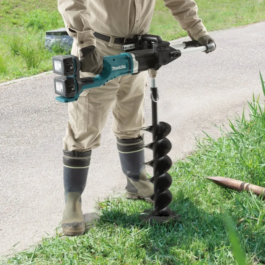 Акумулаторен свредел Makita DDG460T2X7, 18+18 V, 5 Ah, 136 Nm, с 2 батерии и зарядно + Подарък свредло Makita 150х800 мм