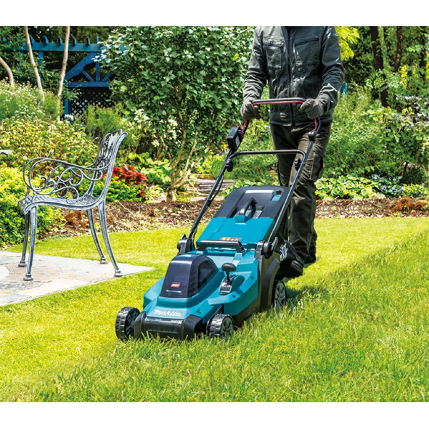 Акумулаторна косачка MAKITA LM004GM103, XGT, 40 V, 4 Ah, 43 см, с батерия и зарядно