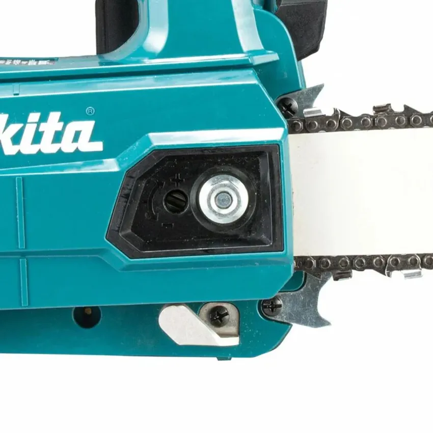 Професионална акумулаторна резачка за дърва Makita UC006GZ, XGT, 40 V, 250 мм, без батерия и зарядно