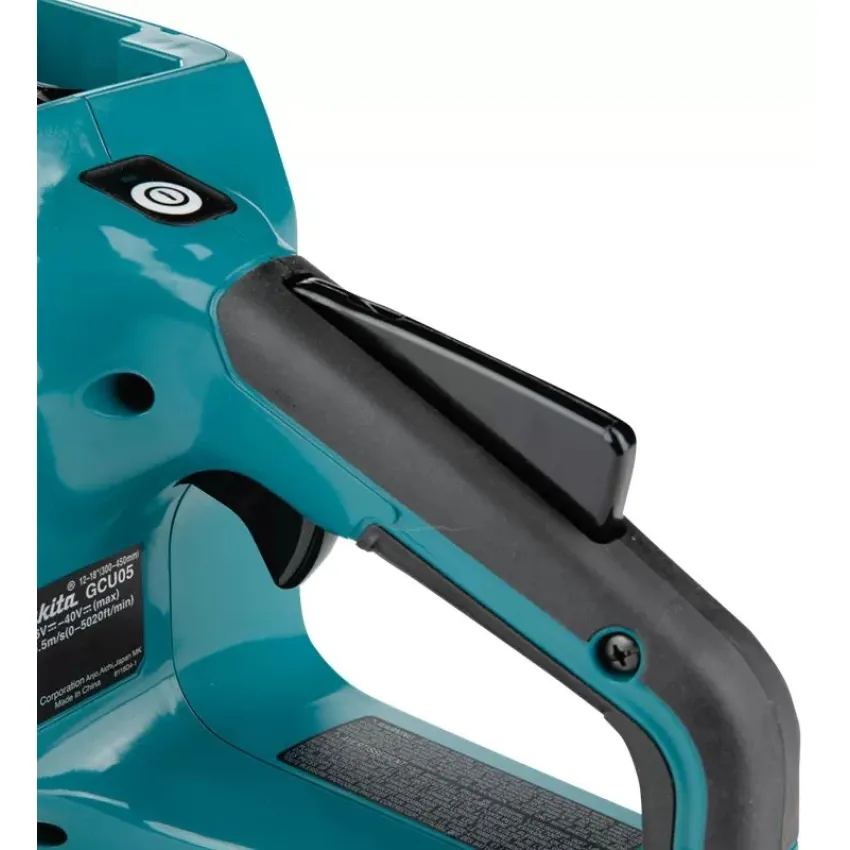 Професионална акумулаторна резачка за дърва Makita UC013GZ, XGT, 40 V, 450 мм, без батерия и зарядно + ПОДАРЪК Комплект за заточване на вериги Makita