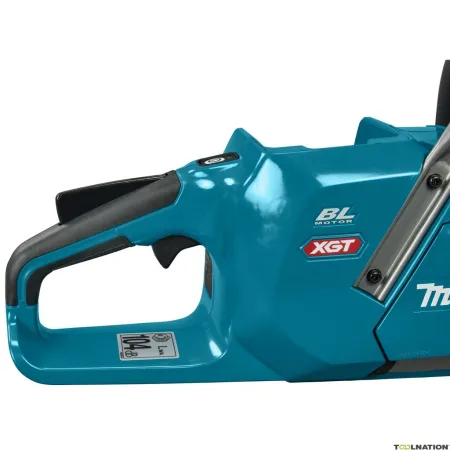 Професионална акумулаторна резачка за дърва Makita UC017GZ, XGT, 40 V, 45 см, без батерия и зарядно