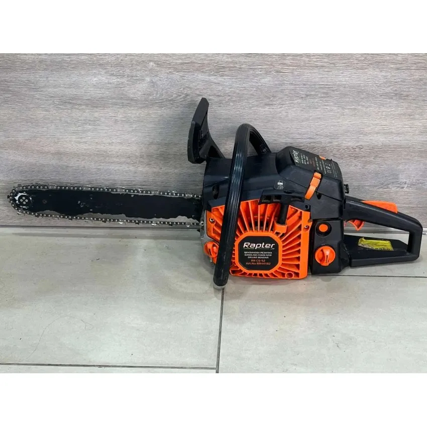Rapter RR CS-52 – бензинова резачка 2.4 к.с. с дължина на шината 40 см за професионално рязане