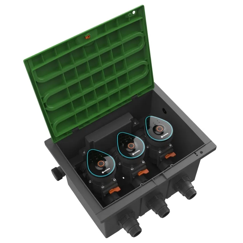 GARDENA 01255-29 Защитна кутия за воден клапан - КЛАПАННА КУТИЯ V3 за 3 клапана 9 V