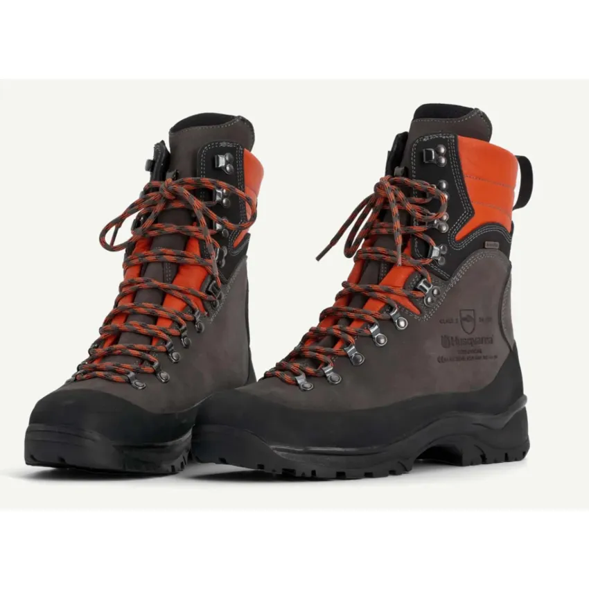 Husqvarna TECHNICAL 24 N.39 - Професионални защитни кожени ботуши, Клас 2 (24 м/сек)