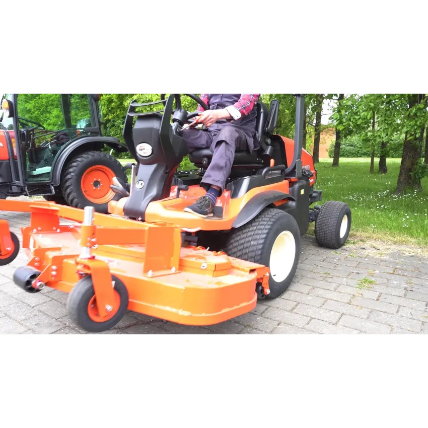 Професионална косачка KUBOTA F3090