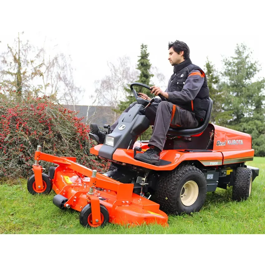 Професионална косачка KUBOTA F1900 D