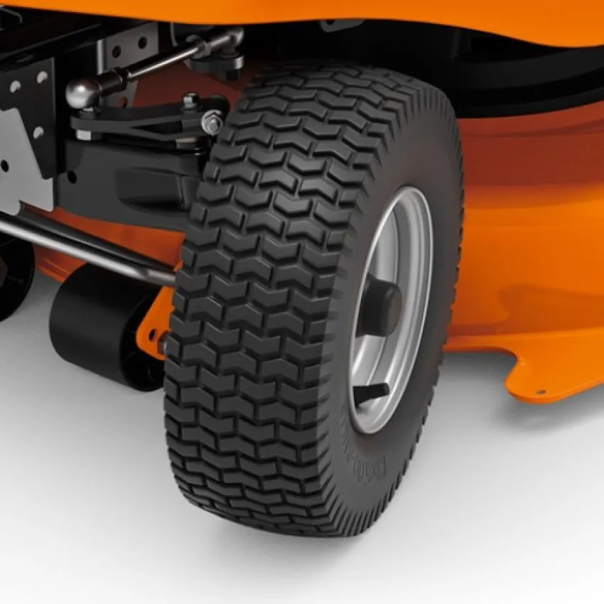 STIHL RT 4082 – компактен и маневрен трактор за прецизно косене
