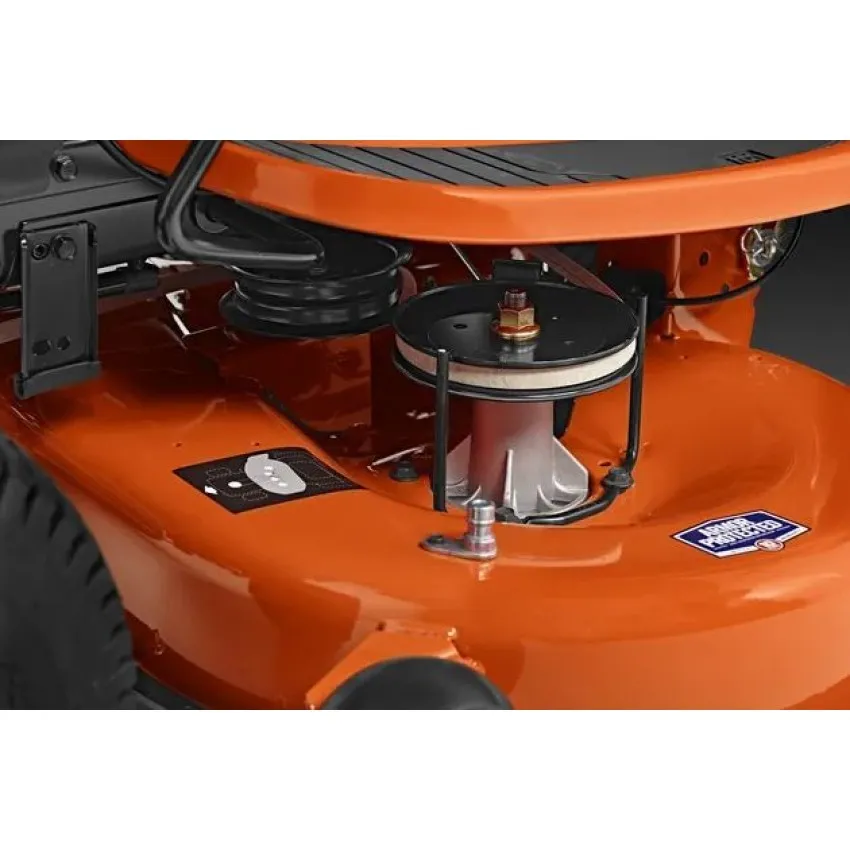Husqvarna TC138L Тракторна Косачка - 97 см, 8.9 kW