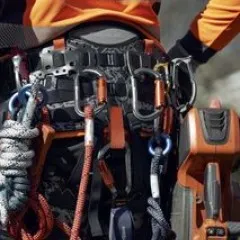 КАРАБИНЕРИ