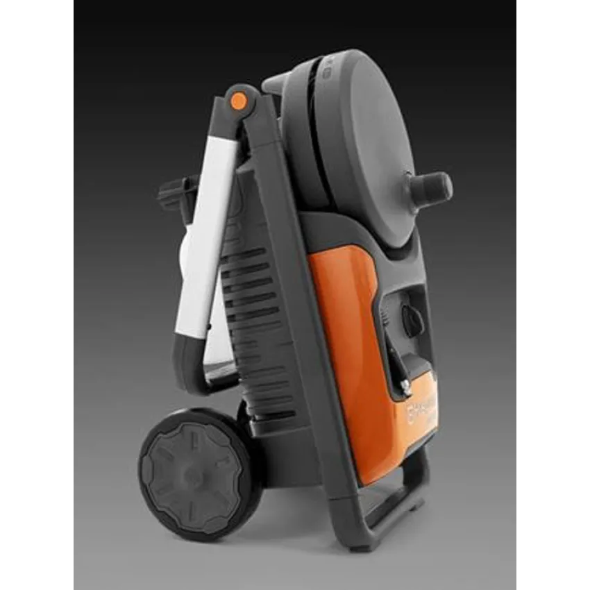 Husqvarna PW 240 - Мощна електрическа водоструйка за перфектна чистота